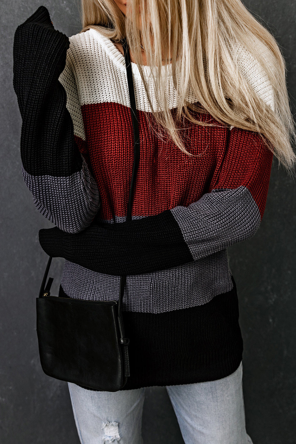 Color Block Knitted O-neck Pullover Sweater