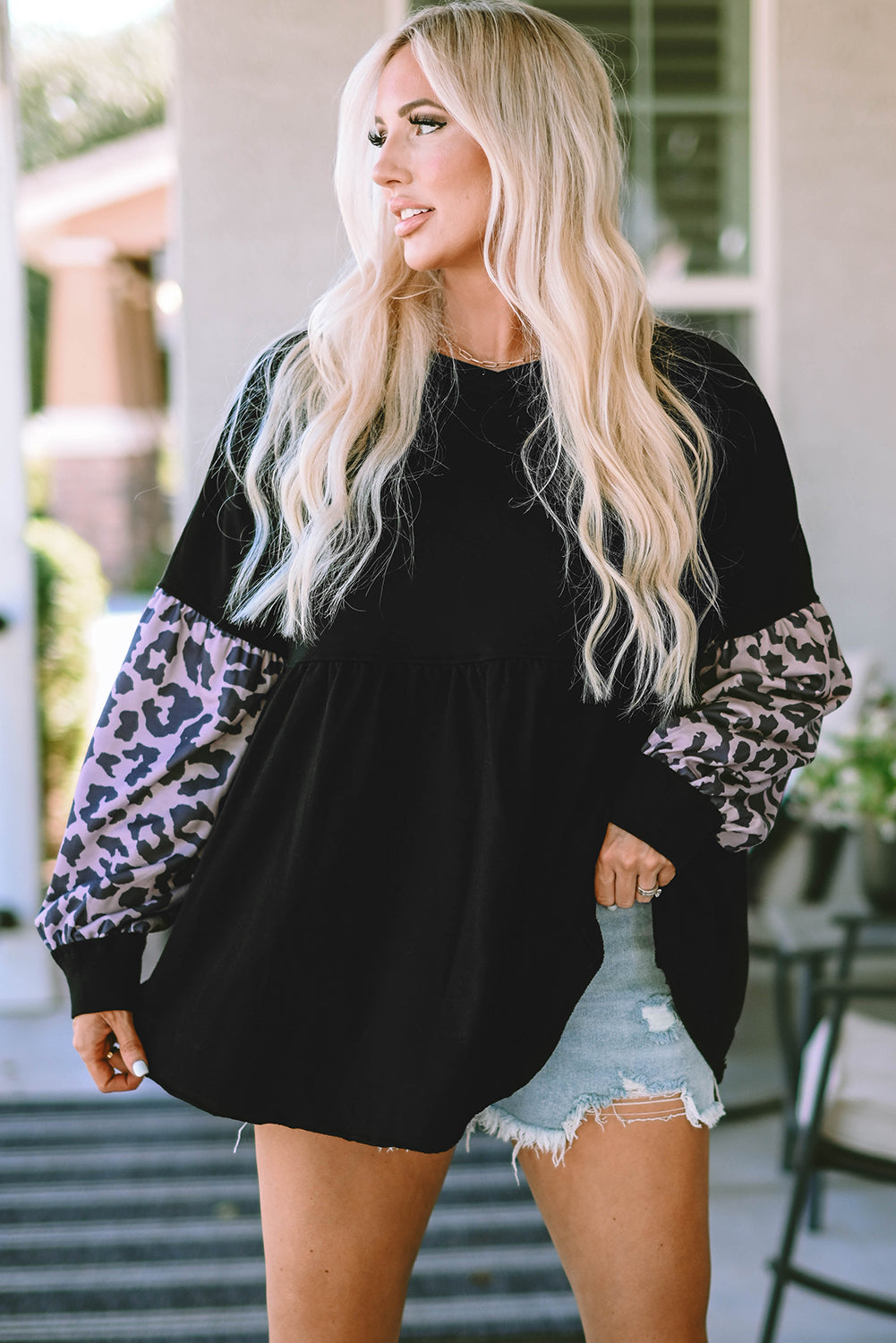 Black Leopard Splicing Sleeve Ruffle Loose Sweatshirt