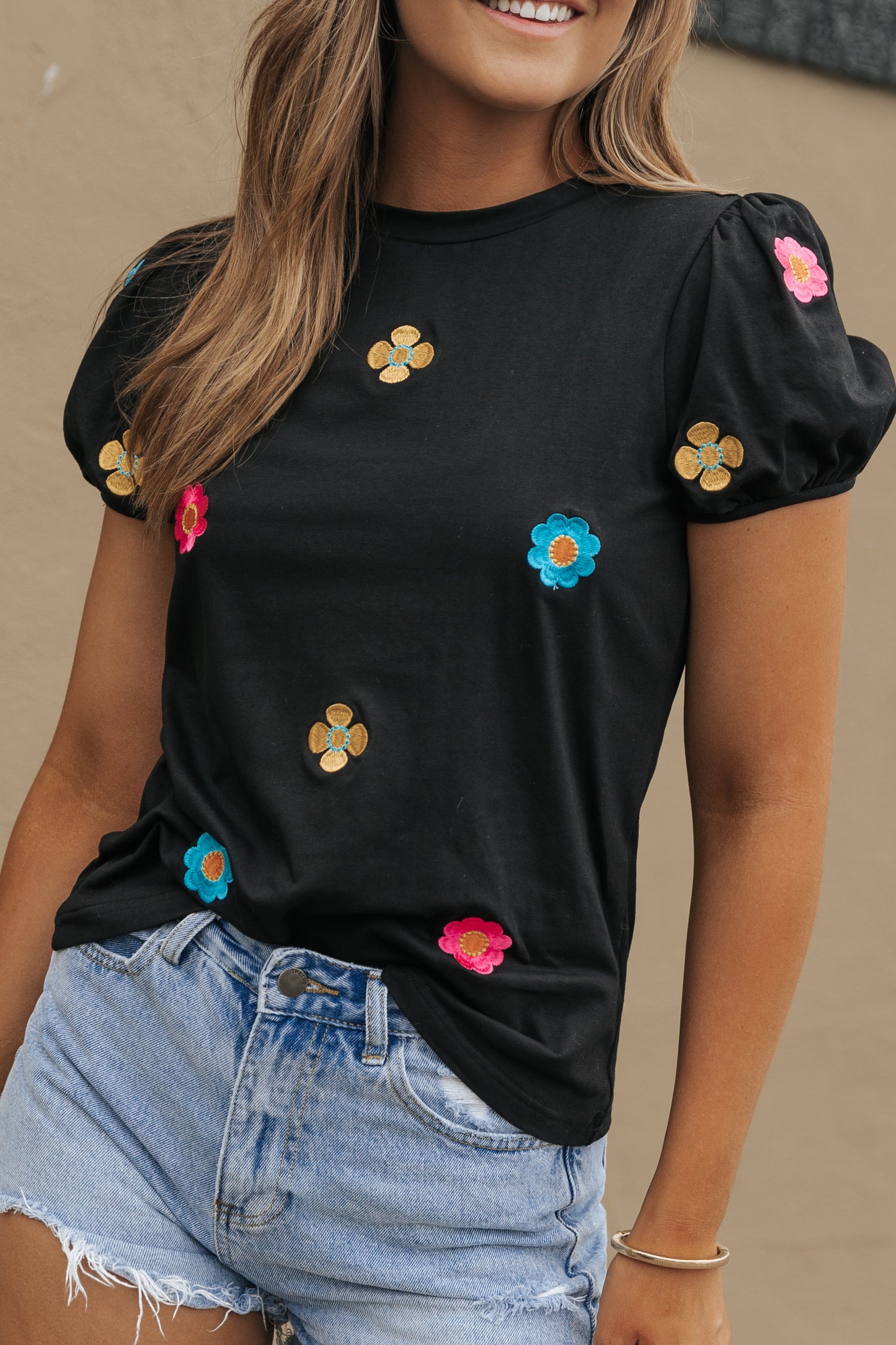Black Embroidered Flower Short Puff Sleeve Tee