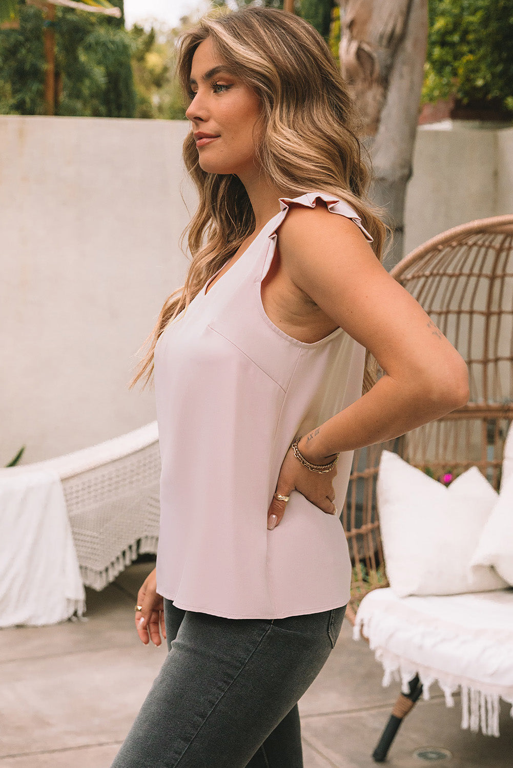 Plain Ruffled V Neck Tank Top