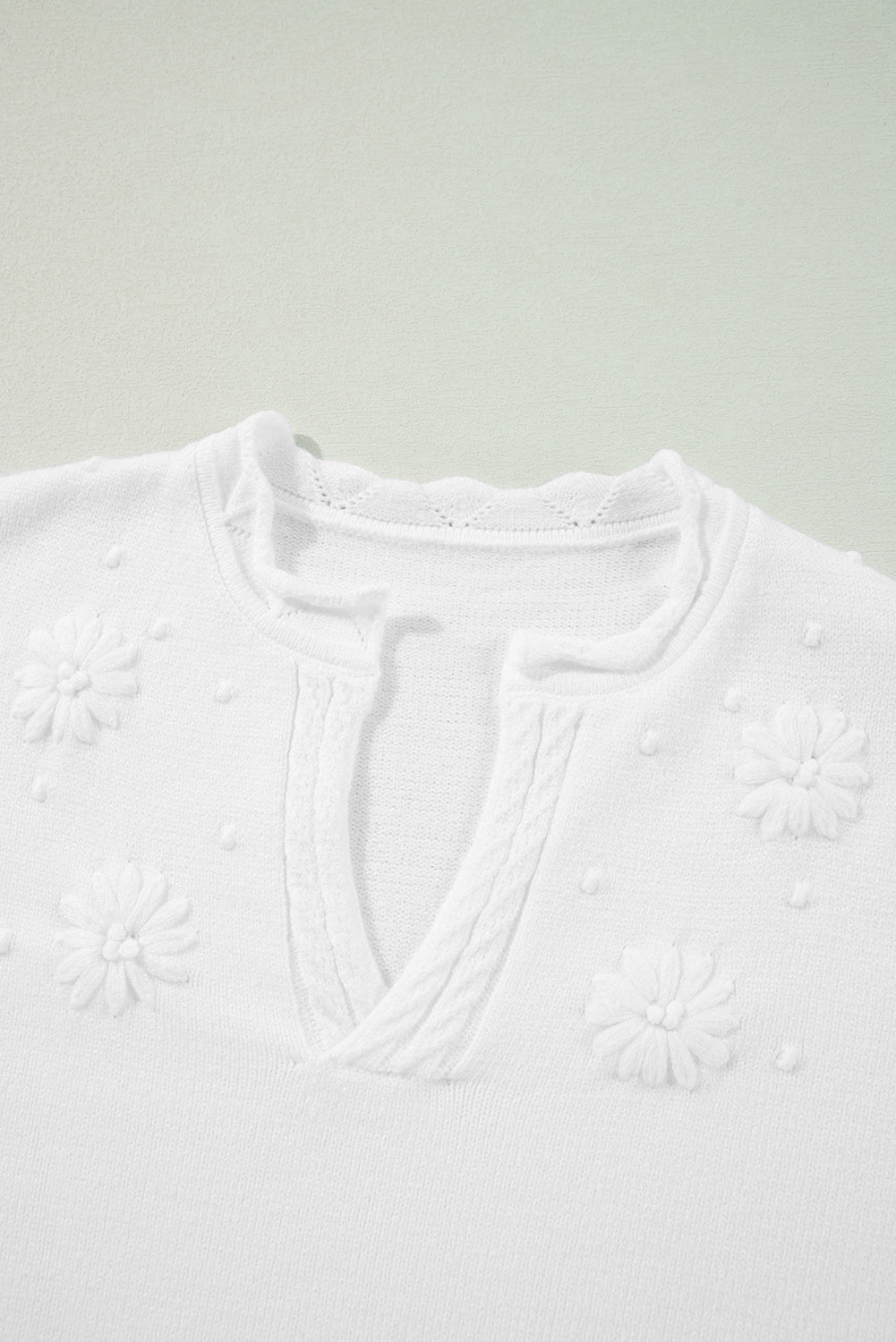 Peach Blossom Flower Detail Knitted Notched Neck Sweater
