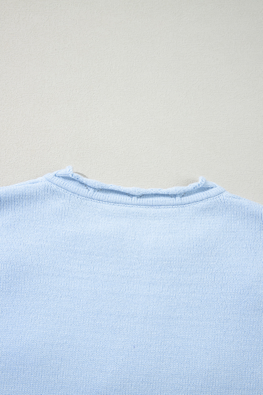 Peach Blossom Flower Detail Knitted Notched Neck Sweater