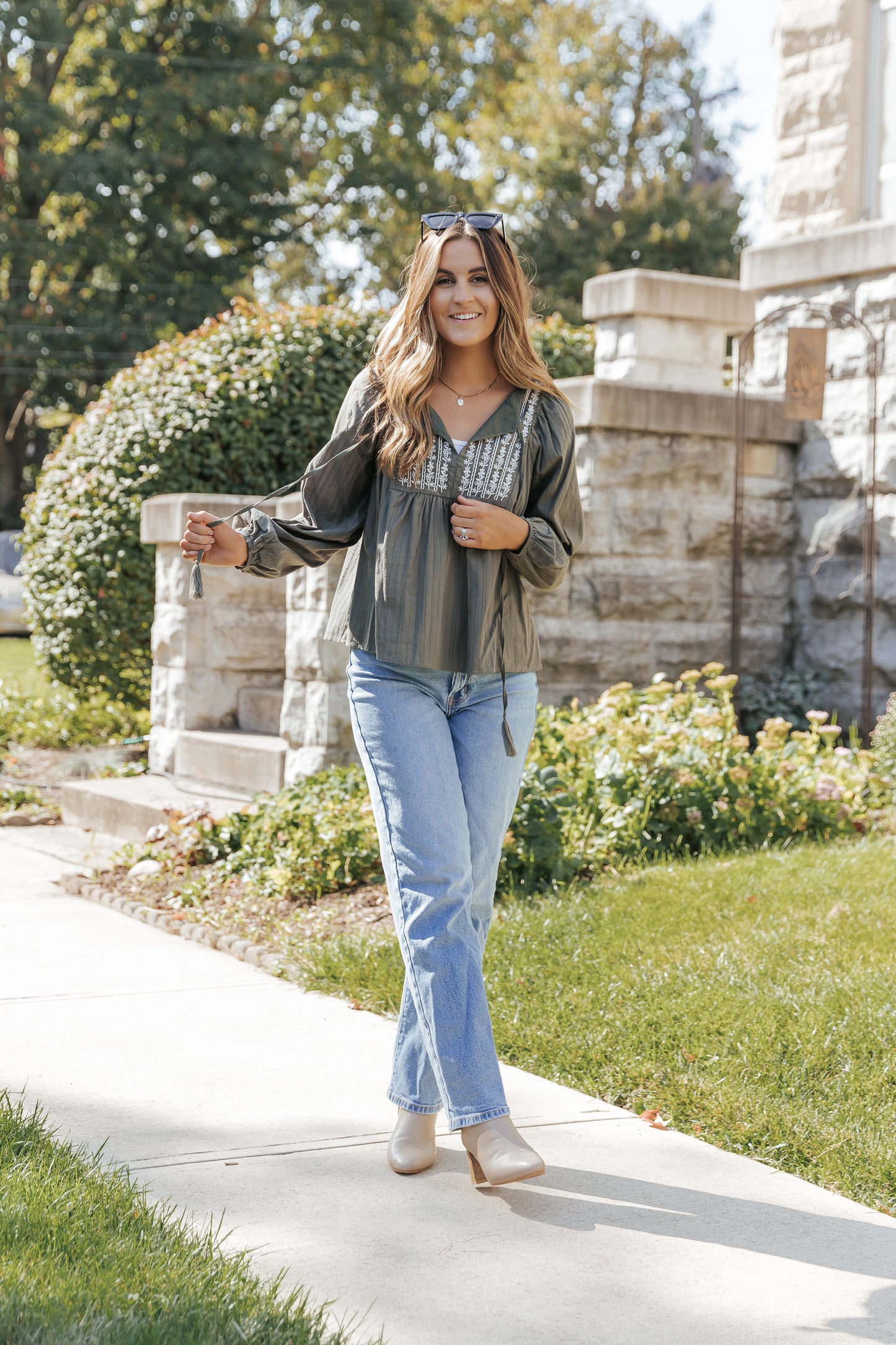 Green Embroidered Split Neck Pleated Loose Blouse