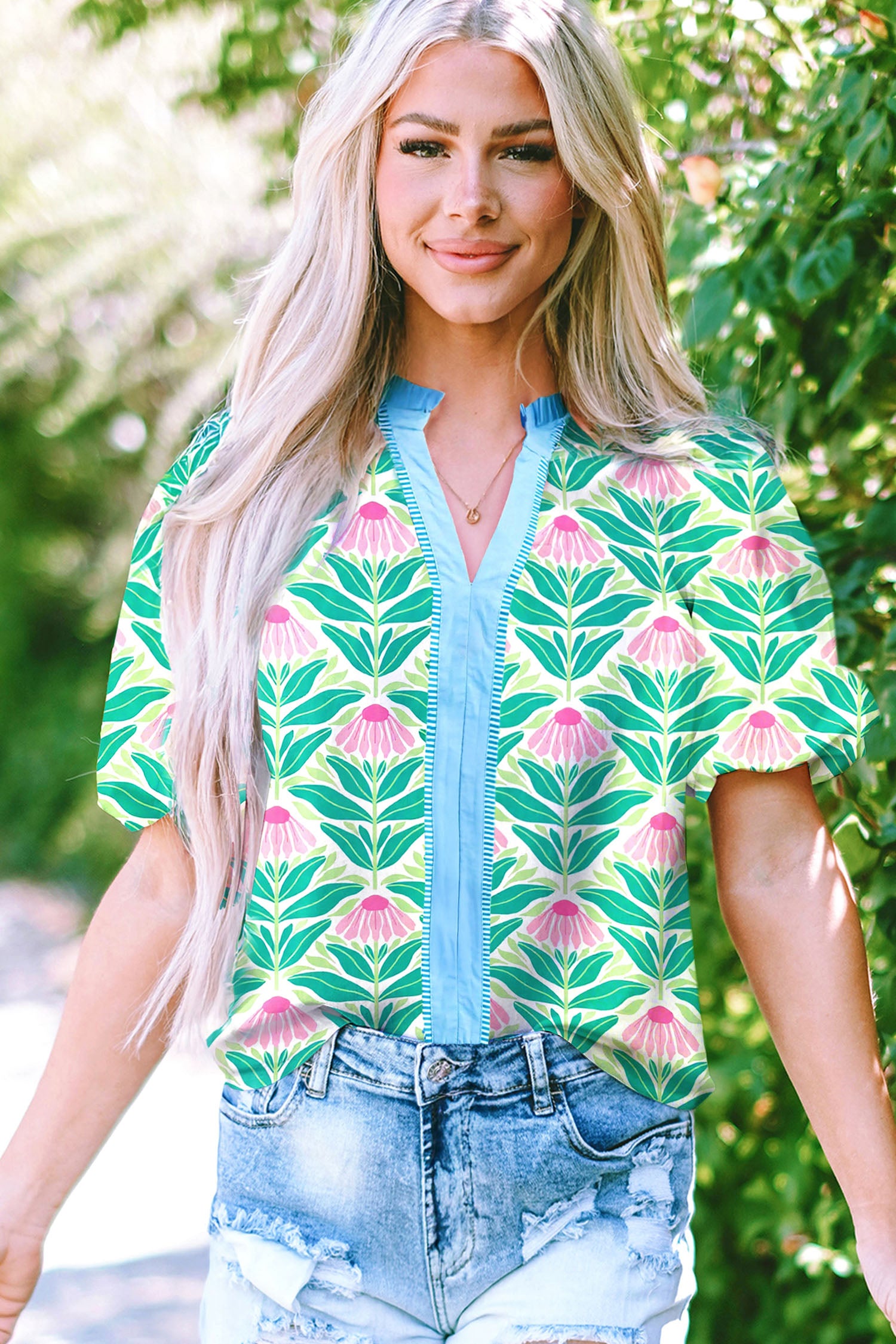 Green Cute Floral Print Short Puff Sleeve Contrast Trim V Neck Blouse