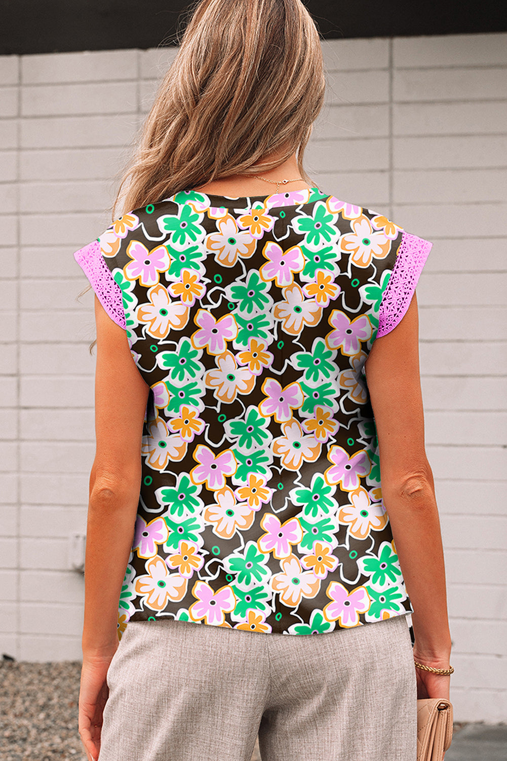 Black Floral Print Hollowed Lace Contrasted Sleeve Casual Tee