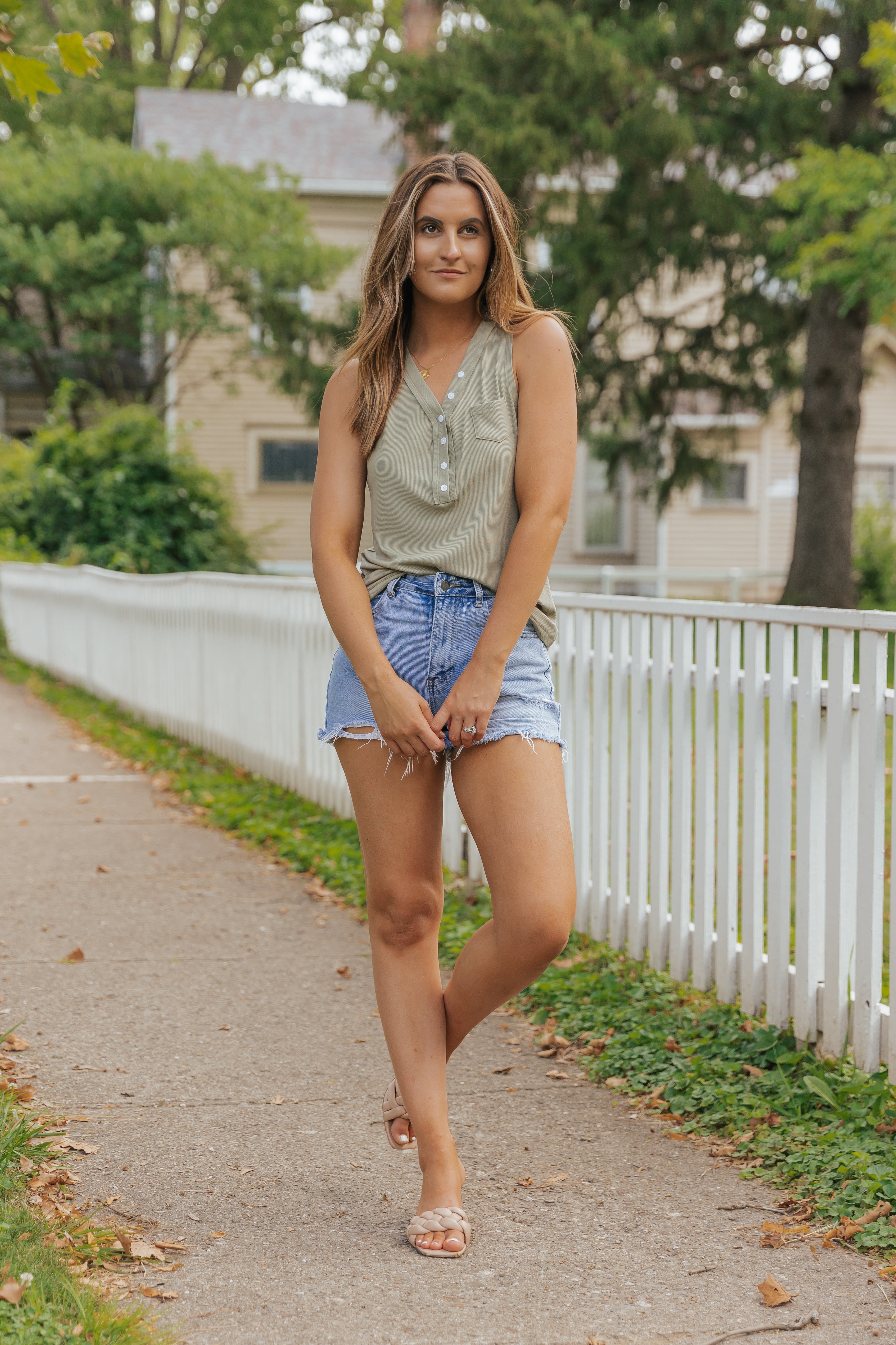 Ribbed Knit Buttoned Henley V Neck Tank Top
