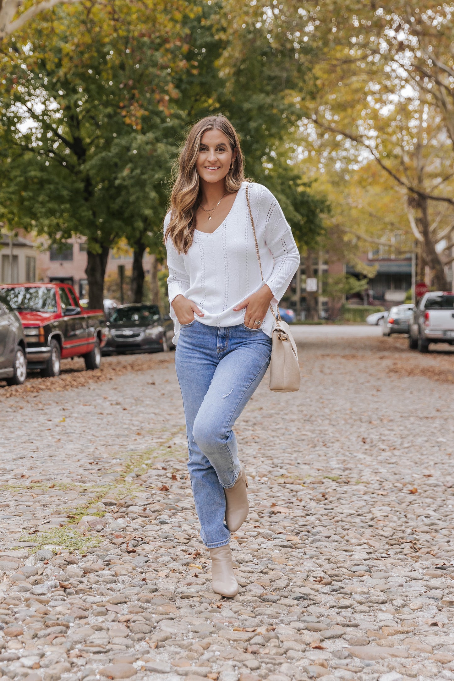White Hollowed Detail Knitted Loose V Neck Sweater