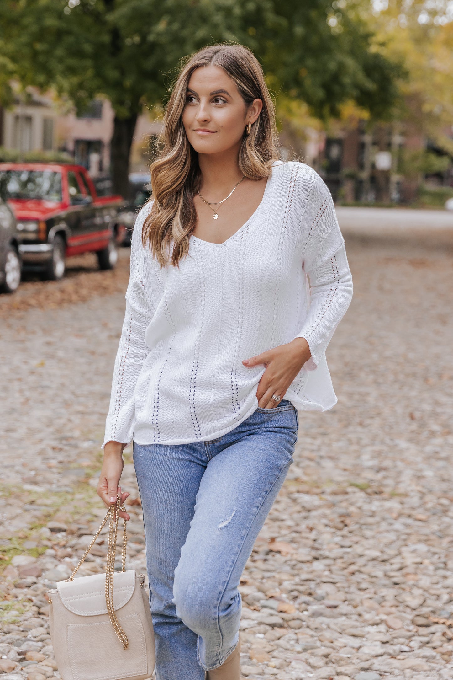 White Hollowed Detail Knitted Loose V Neck Sweater