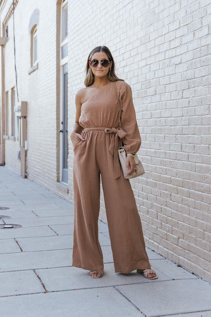 Khaki Crinkled Texture One-shoulder Loose Jumpsuit
