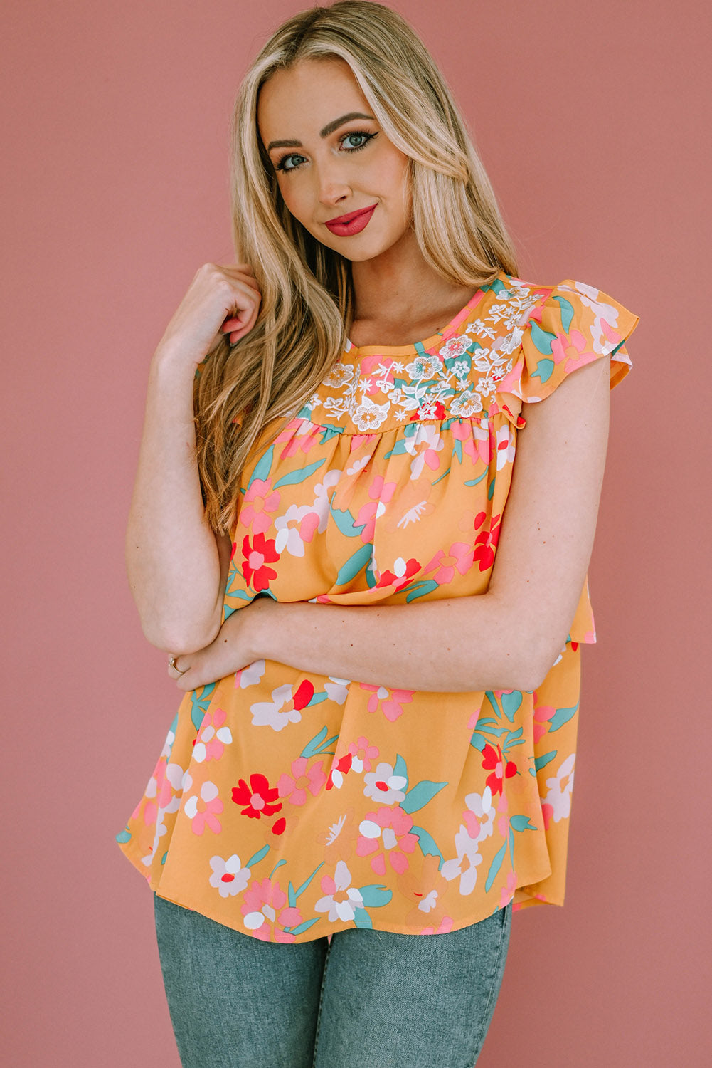 Floral Print Ruffle Cap Sleeve Keyhole Back Blouse